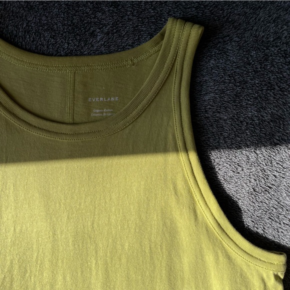 Everlane Leek Green Cotton Cutaway Tank - Picture 5 of 9